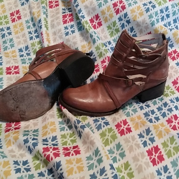 Freebird - Picture 2 of 5